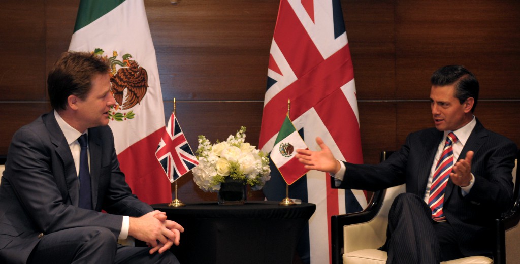Enrique Peña Nieto Presidente de México, con el Primer Ministro de Reino Unido Nick Clegg Enrique Peña Nieto Presidente de México, con el Primer Ministro de Reino Unido Nick Clegg
